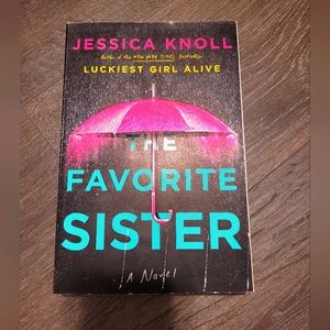 3/$12 📚 The Favorite Sister by Jessica Knoll